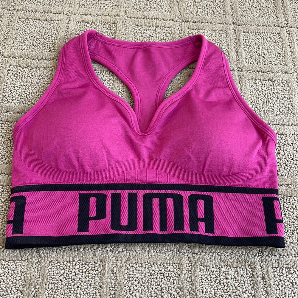 NWOT Puma Athletic Sports Bra w/ Cups Logo Band - Size Small